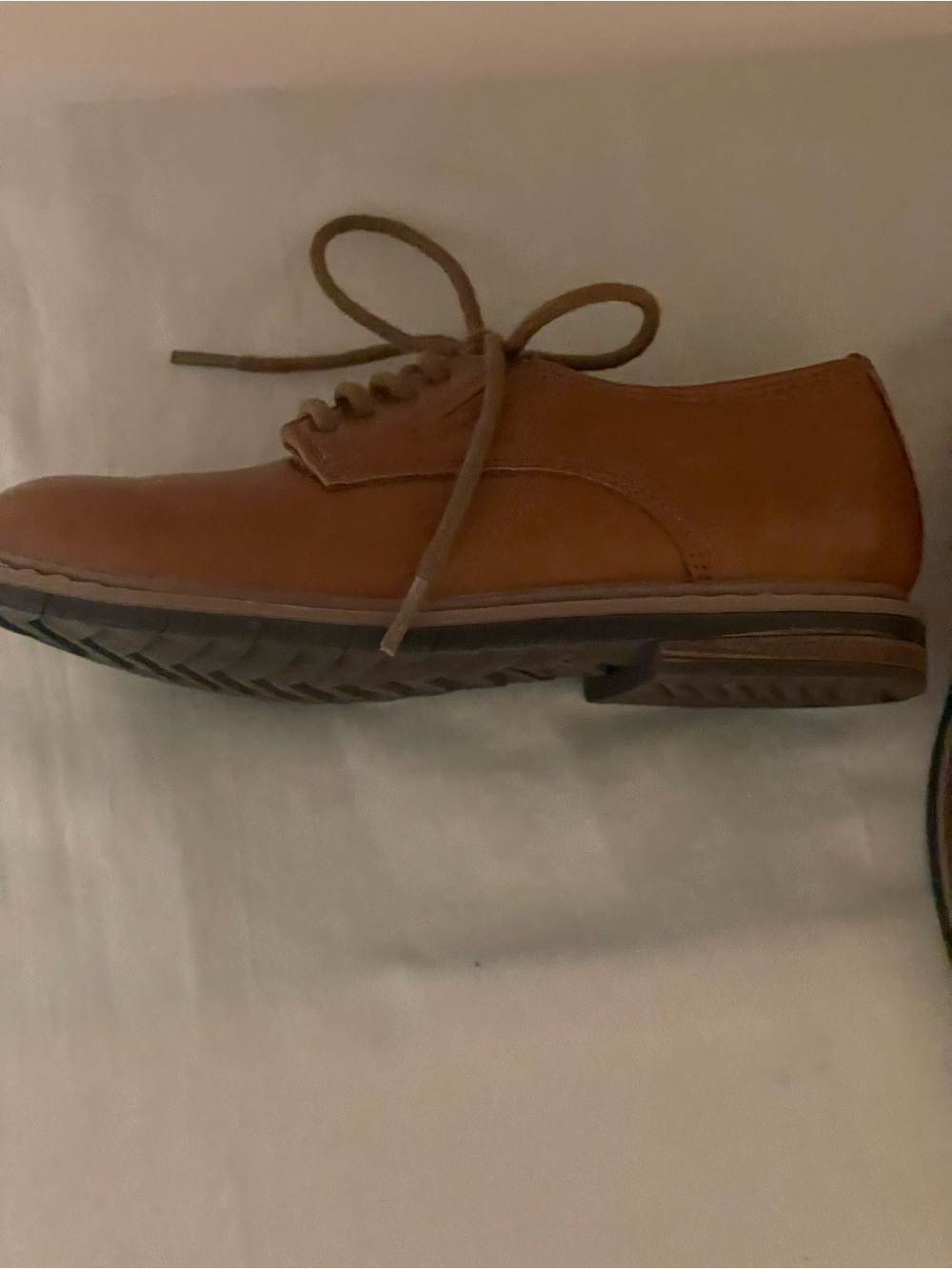 Kenneth Cole Boys Tan Lace-Up Dress Shoes - Picture 4 of 5